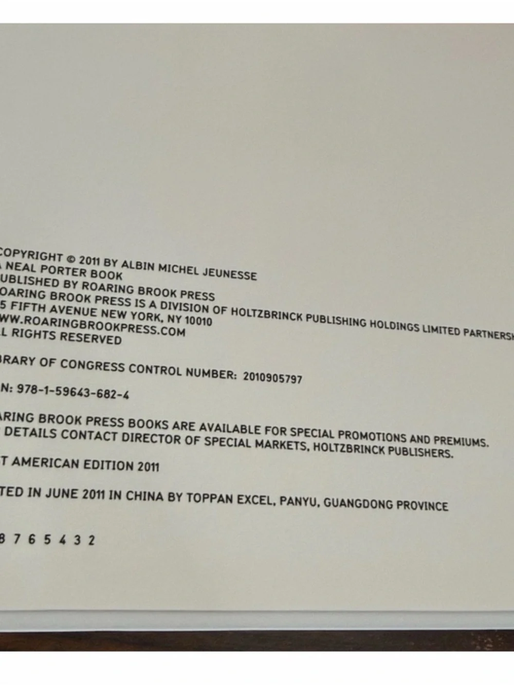 10 by Marion Bataille Pop Up Art Book with Original Slipcase
